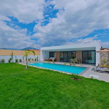 The Bliss House Willa *