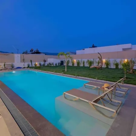 Villa The Bliss House *