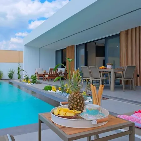 The Bliss House Villa *