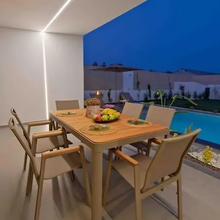 The Bliss House Villa *